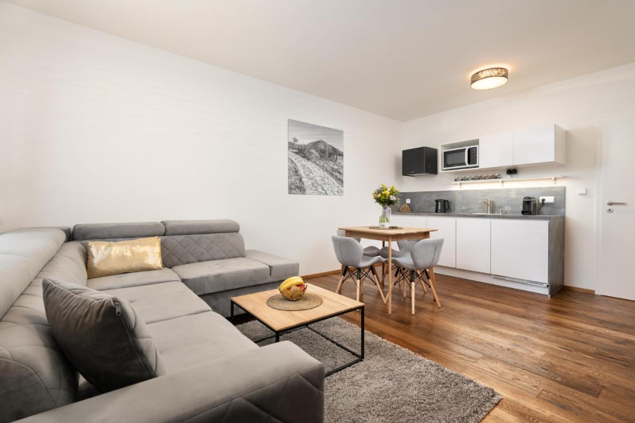 Apartmany Horska, Vrchlabí Exterior photo